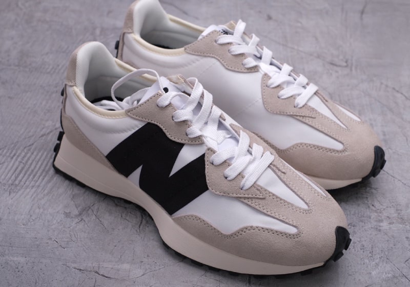 NEW BALANCE 327 [X. 10]